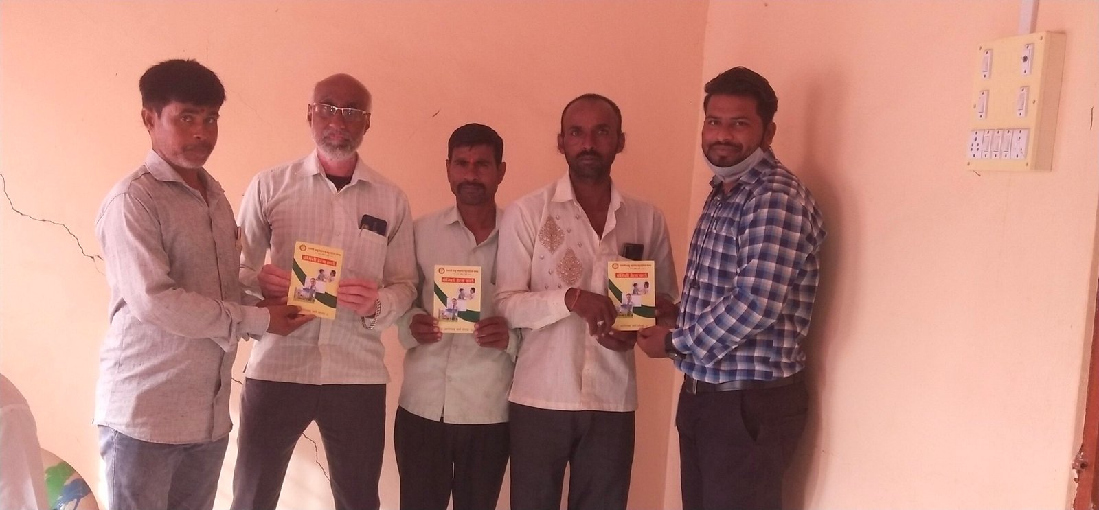 आरोग्य तपासणी व फॅमिली हेल्थ कार्ड शिबीर फोटो 19